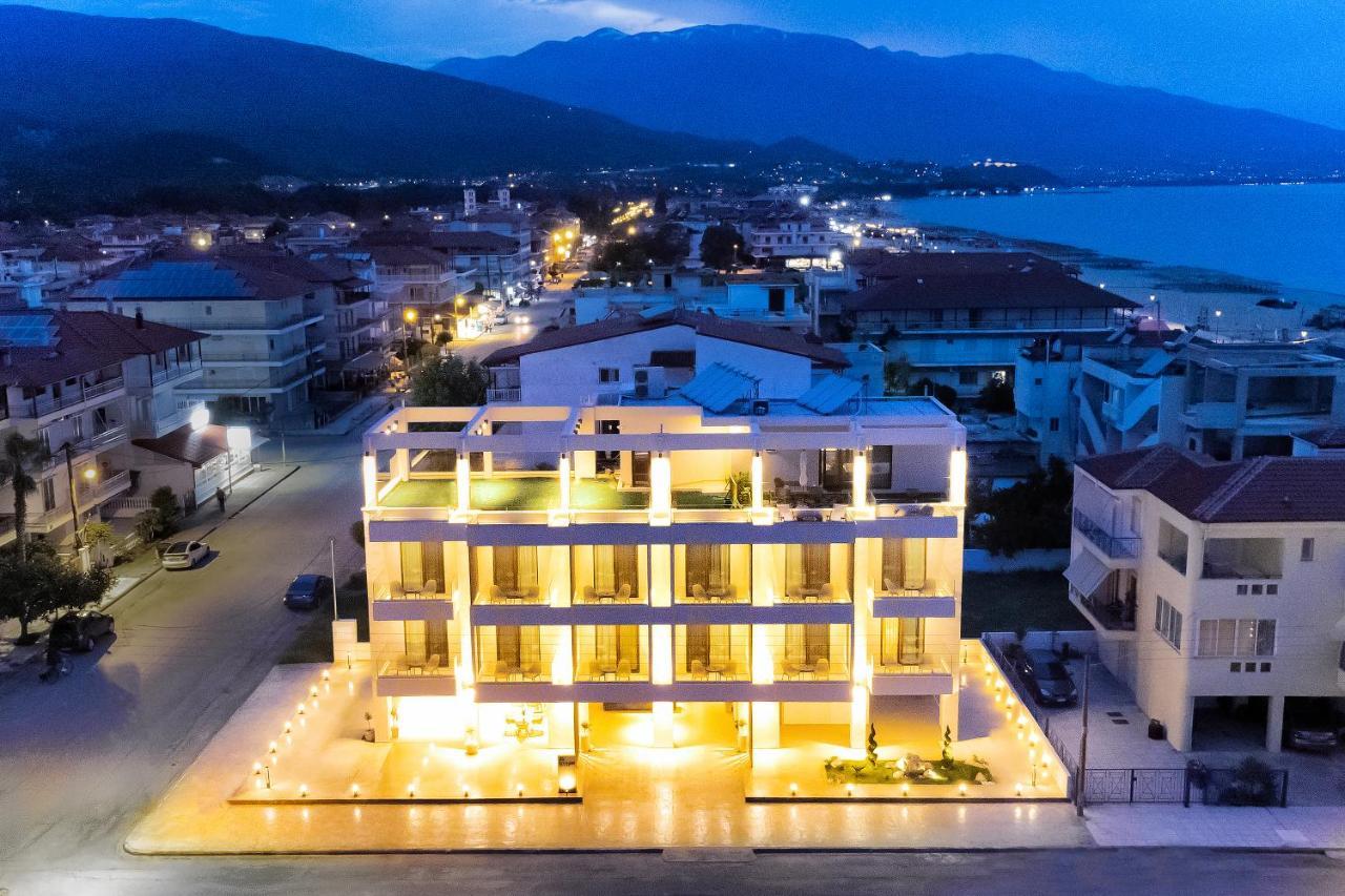 Pantheon Sea View Aparthotel Néoi Póroi Eksteriør bilde