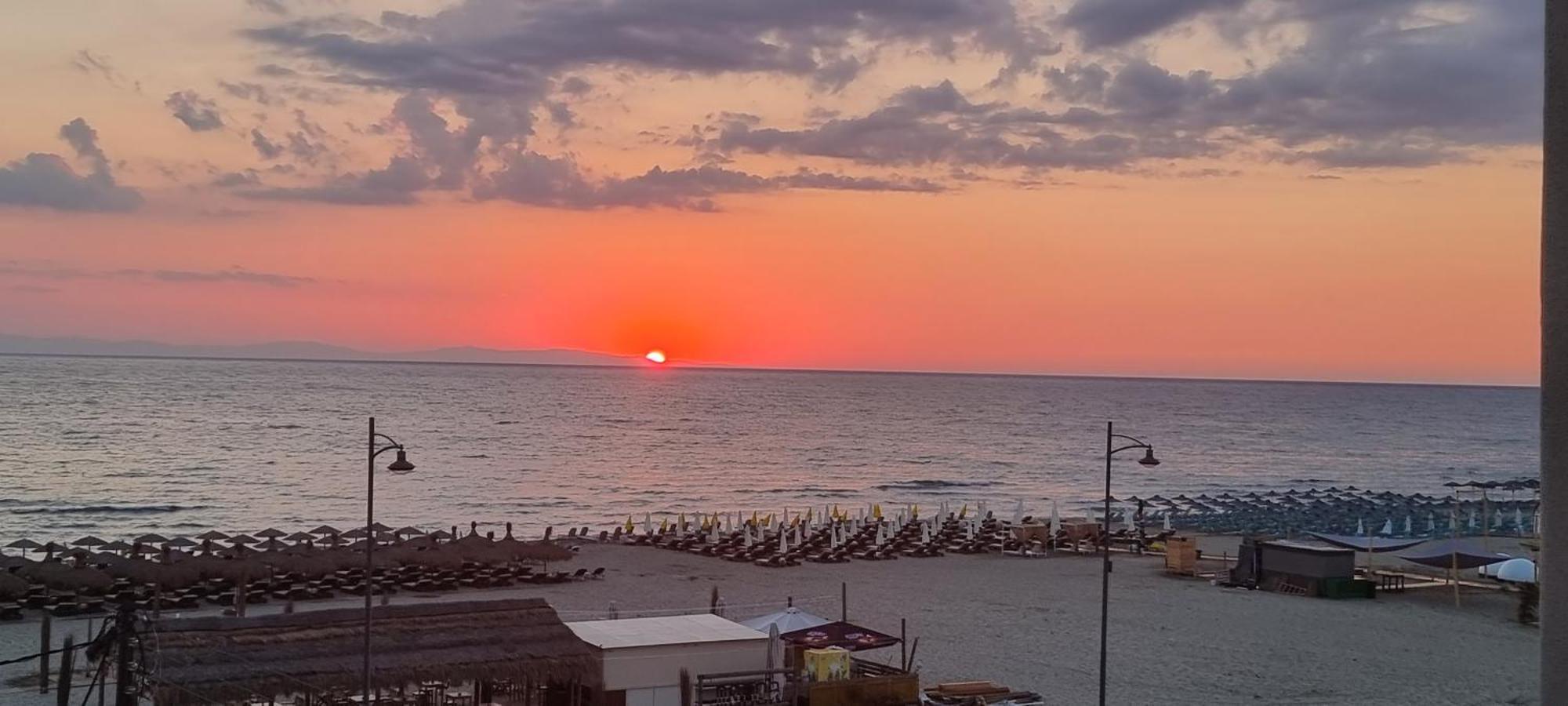 Pantheon Sea View Aparthotel Néoi Póroi Rom bilde